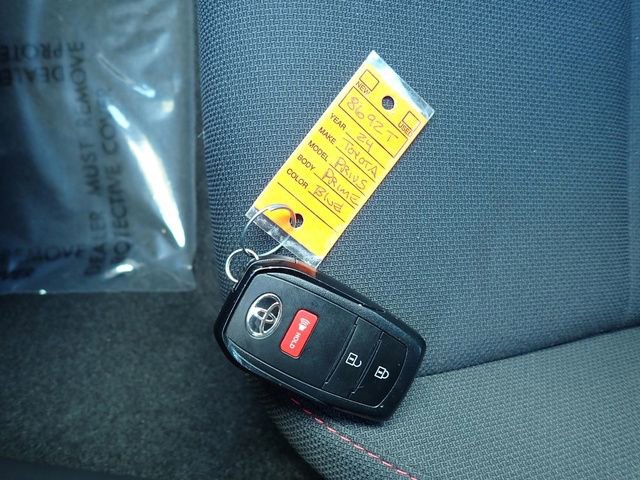 Used 2024 Toyota Prius Prime FWD image 30