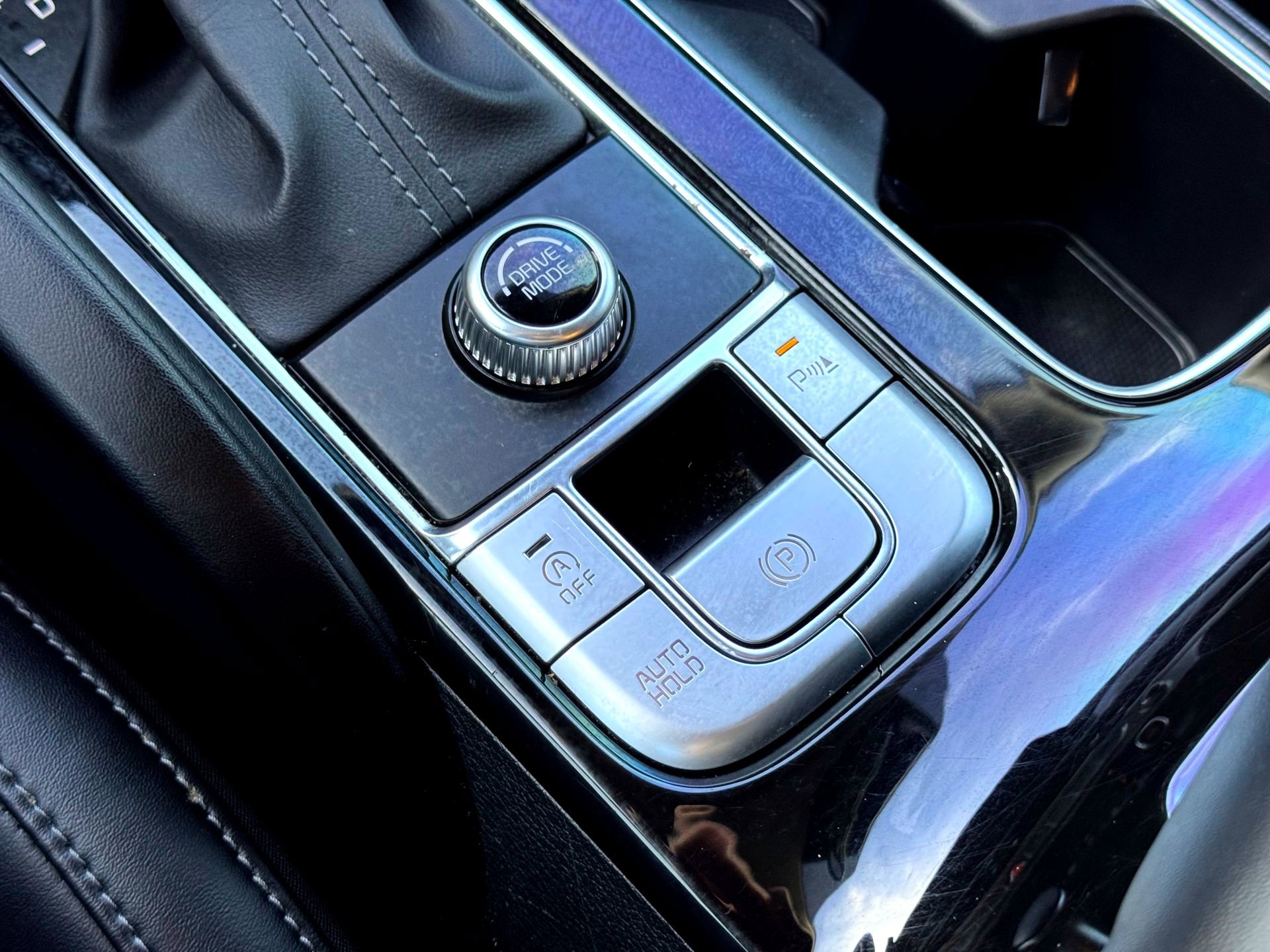 Used 2024 Kia Telluride S image 25