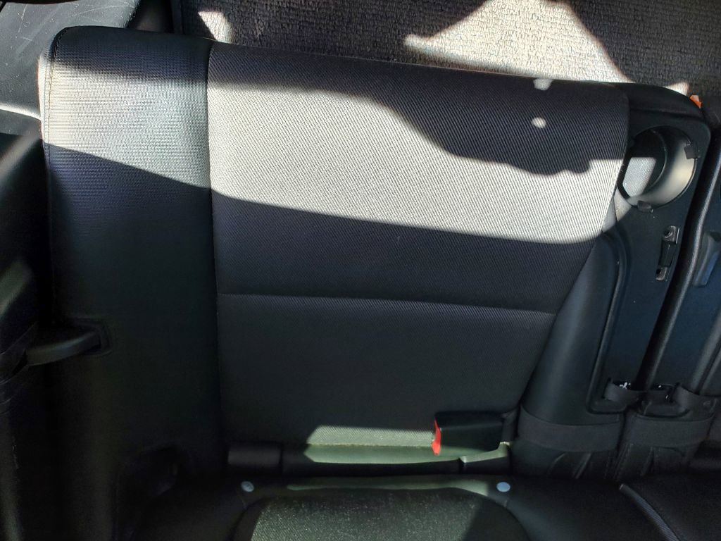 Used 2005 Honda Element EX image 31