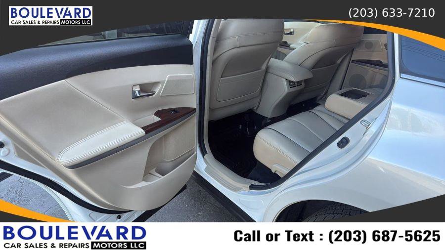 Used 2013 Toyota Venza Limited AWD/4WD image 28