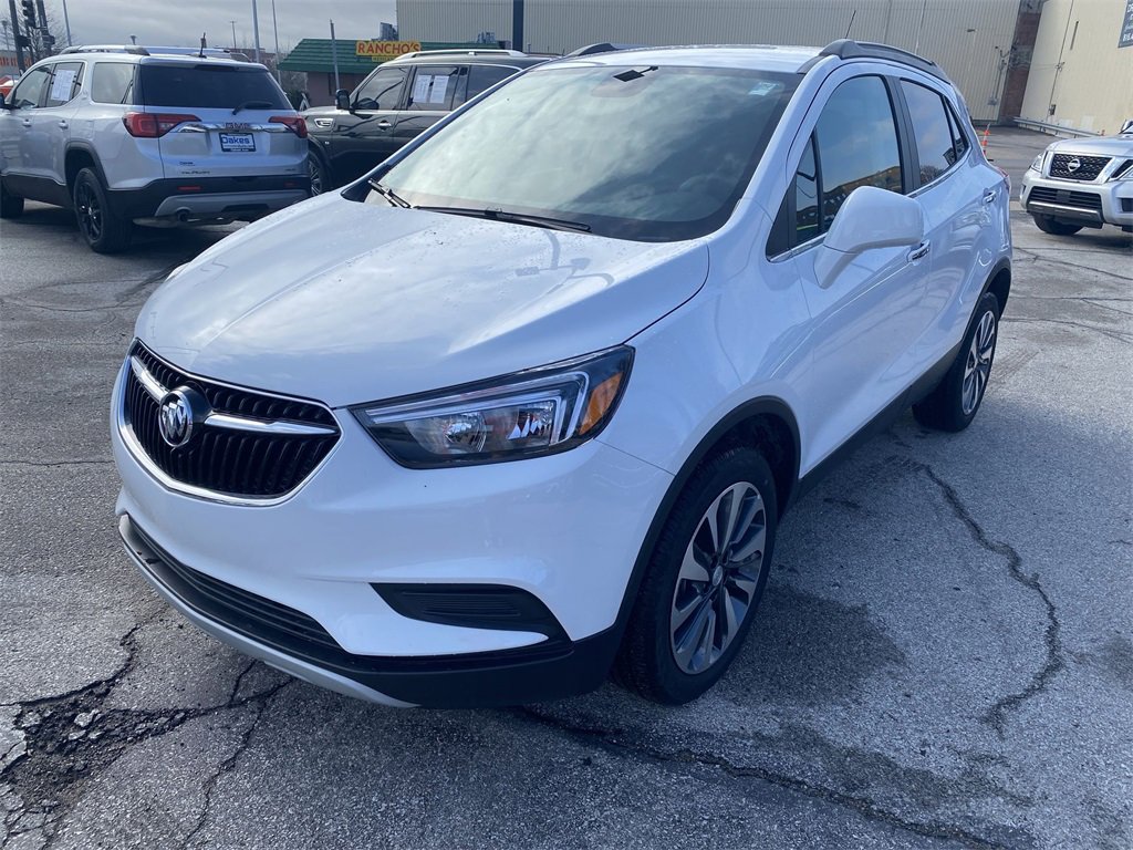 Used 2022 Buick Encore Preferred w/ Safety Package image 3