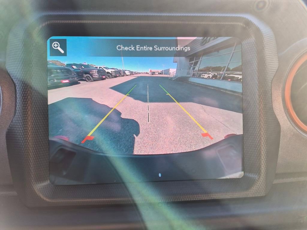 New 2025 Jeep Gladiator Mojave w/ Convenience Group image 20