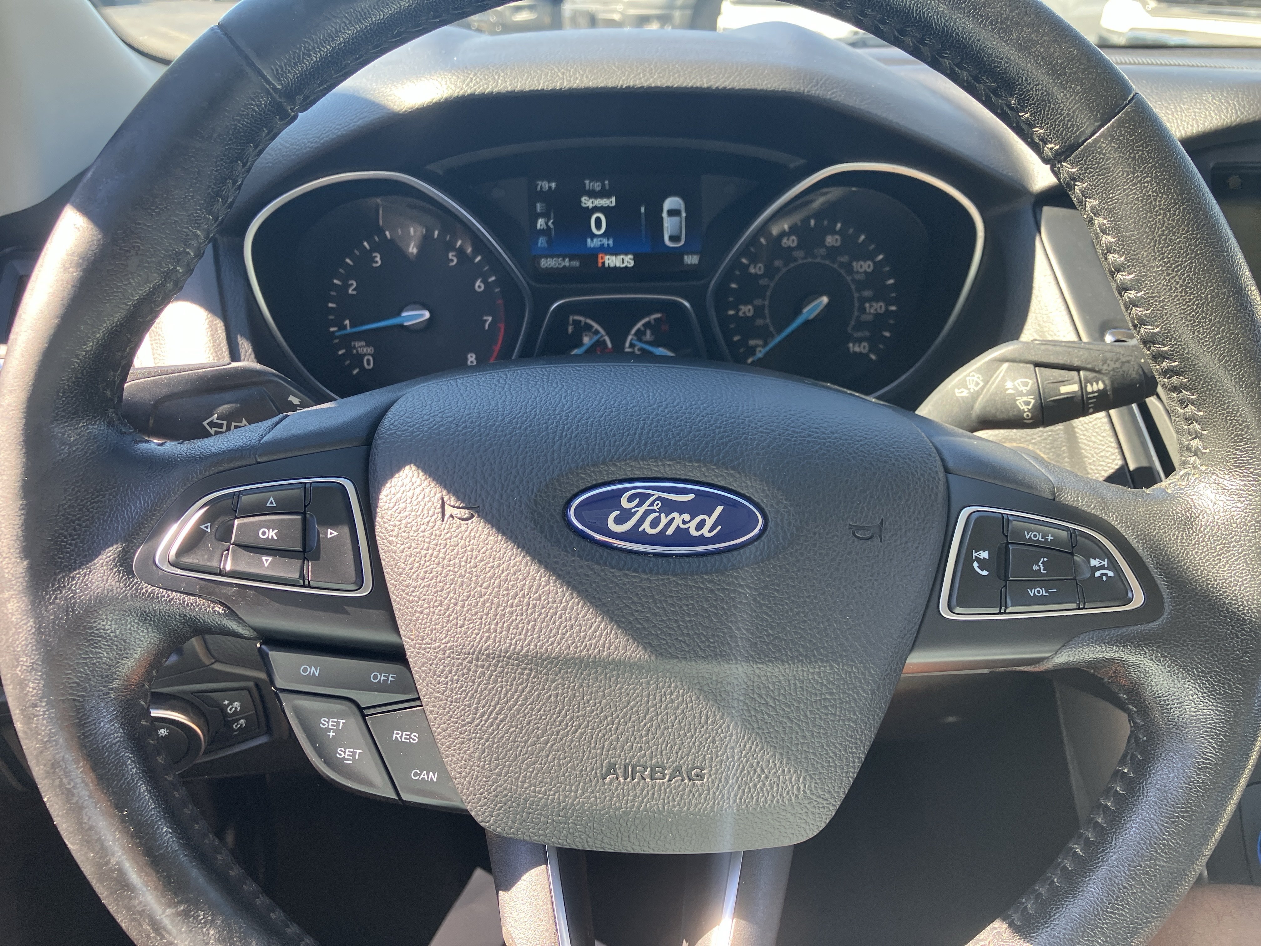 Used 2018 Ford Focus Titanium FWD image 16