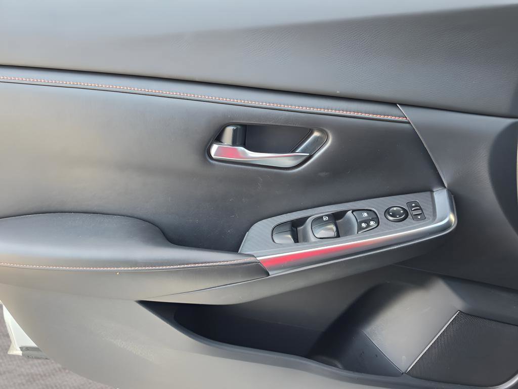 Used 2020 Nissan Sentra SR FWD image 26