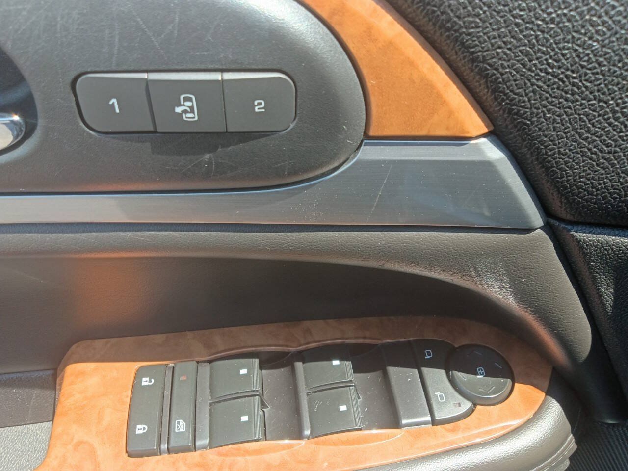 Used 2012 Buick Enclave Leather w/ Trailering Provision Package FWD image 14