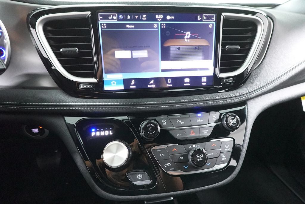 New 2026 Chrysler Pacifica Select w/ S Appearance Package FWD image 19