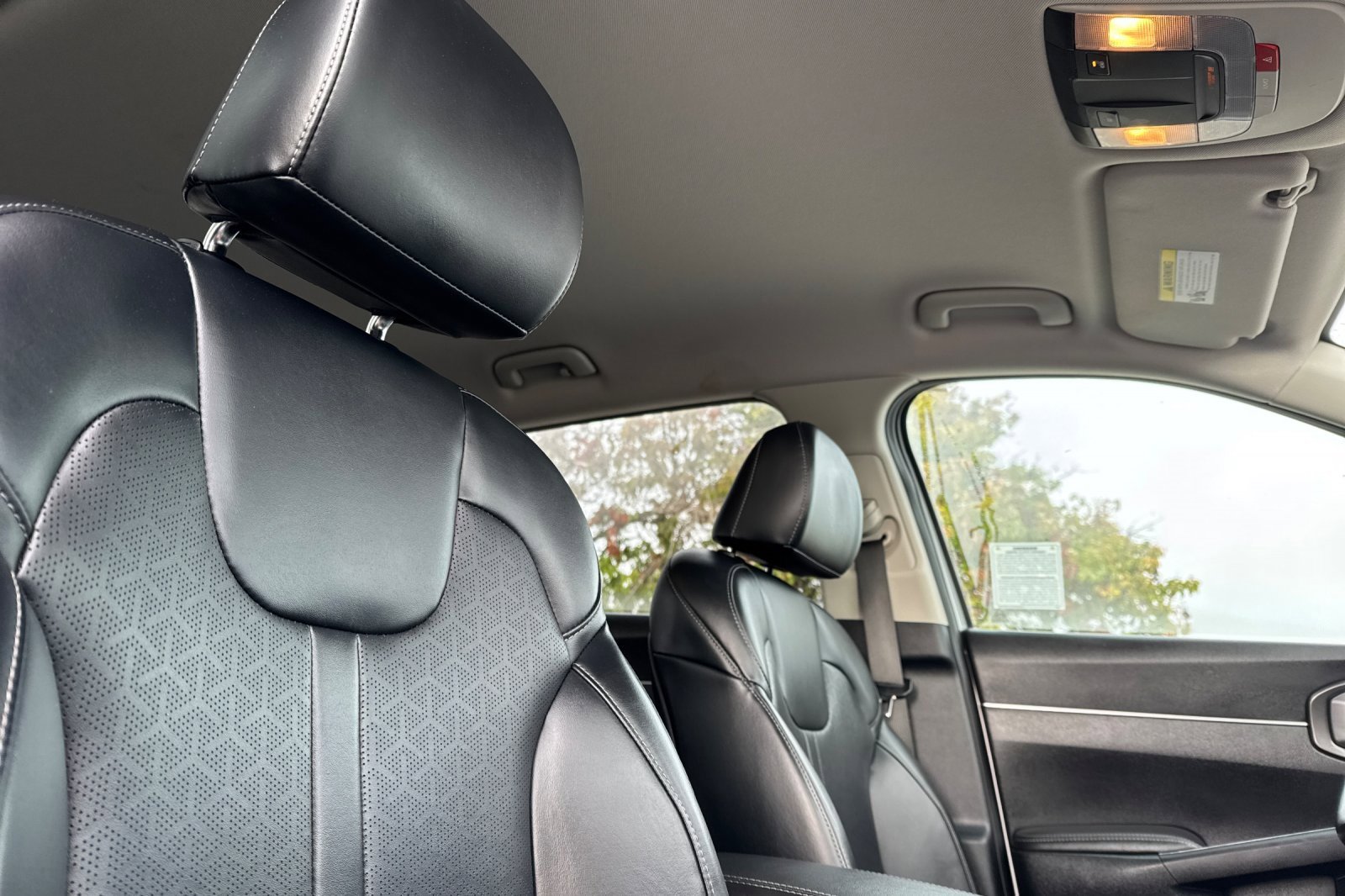 Used 2022 Kia Sorento EX image 17