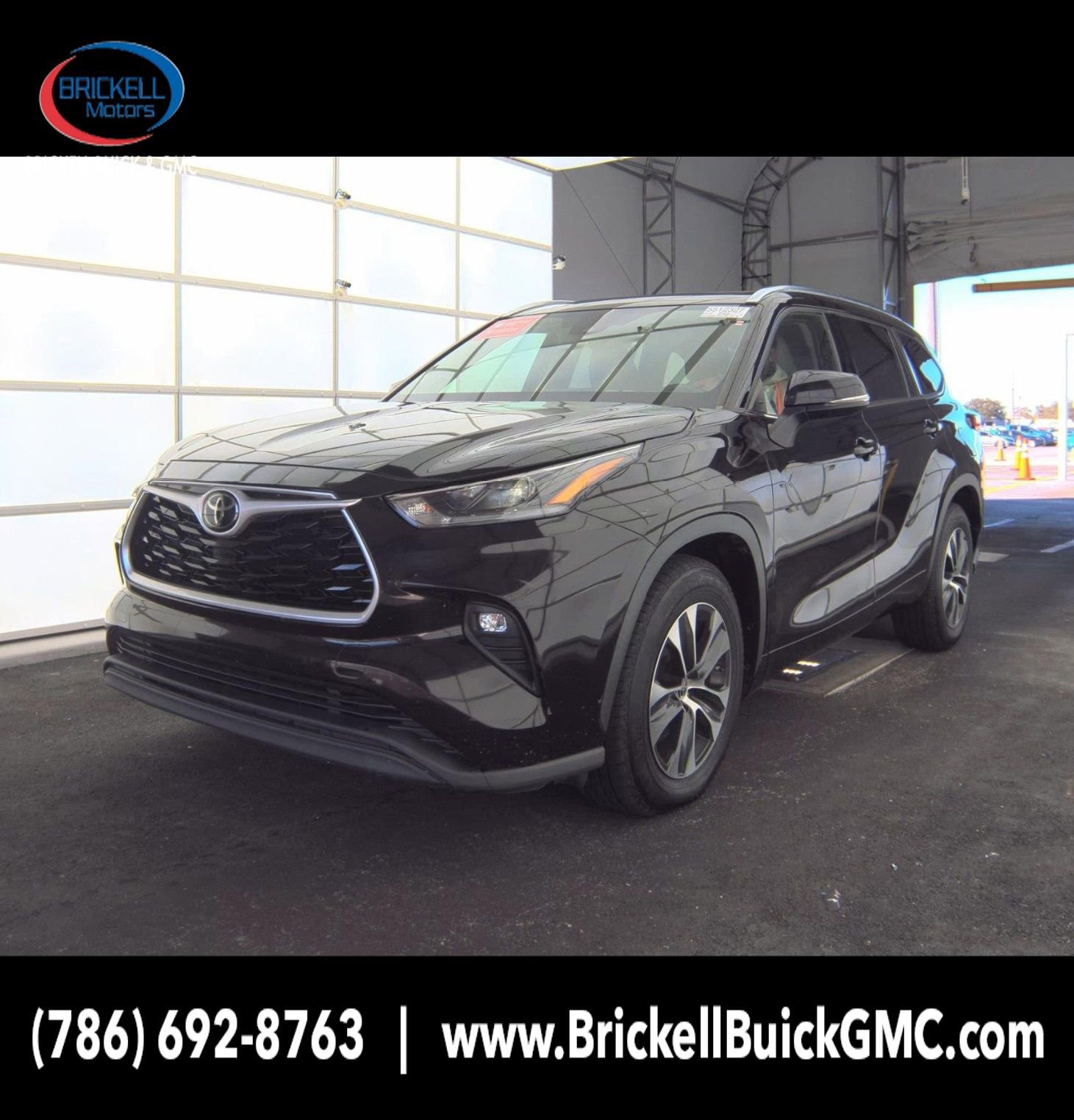 Used 2021 Toyota Highlander XLE