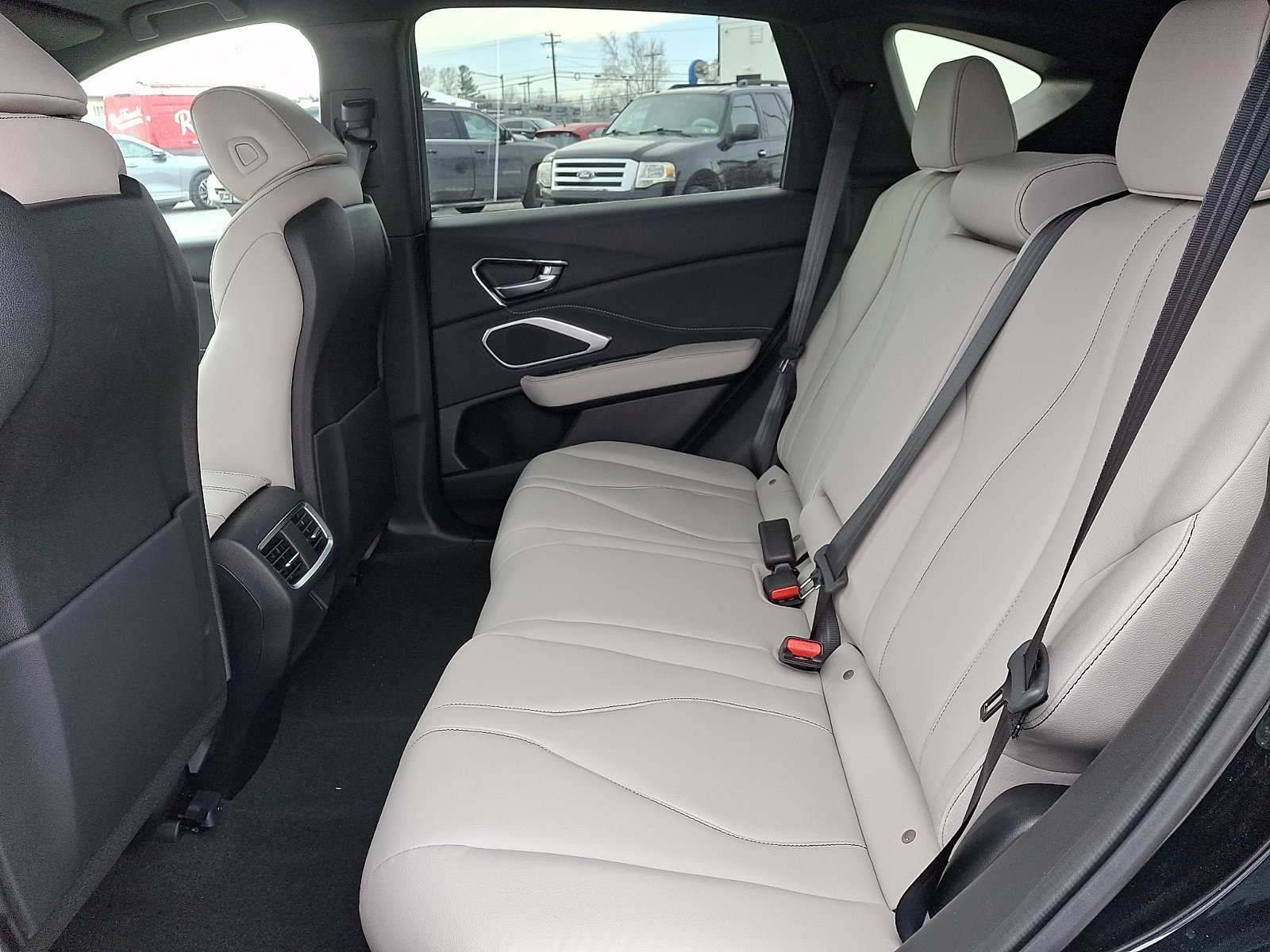 New 2026 Acura RDX SH-AWD image 5