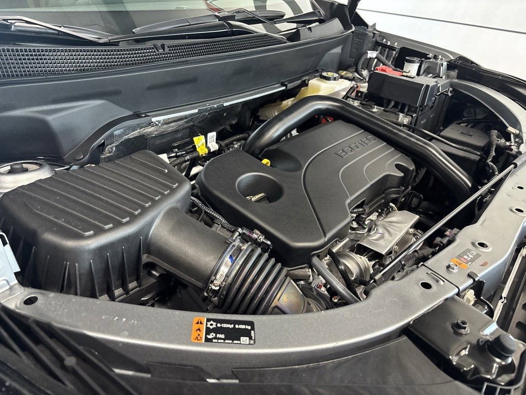 New 2026 Chevrolet Equinox ACTIV w/ Safety and Technology Package image 3