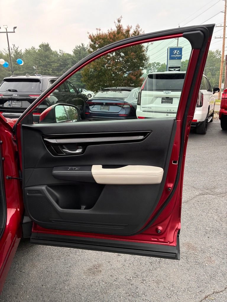 Used 2023 Honda CR-V EX-L image 47