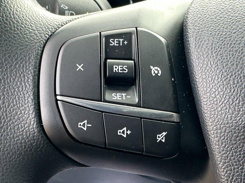 Used 2025 Ford Maverick XLT w/ Equipment Group 302A image 17