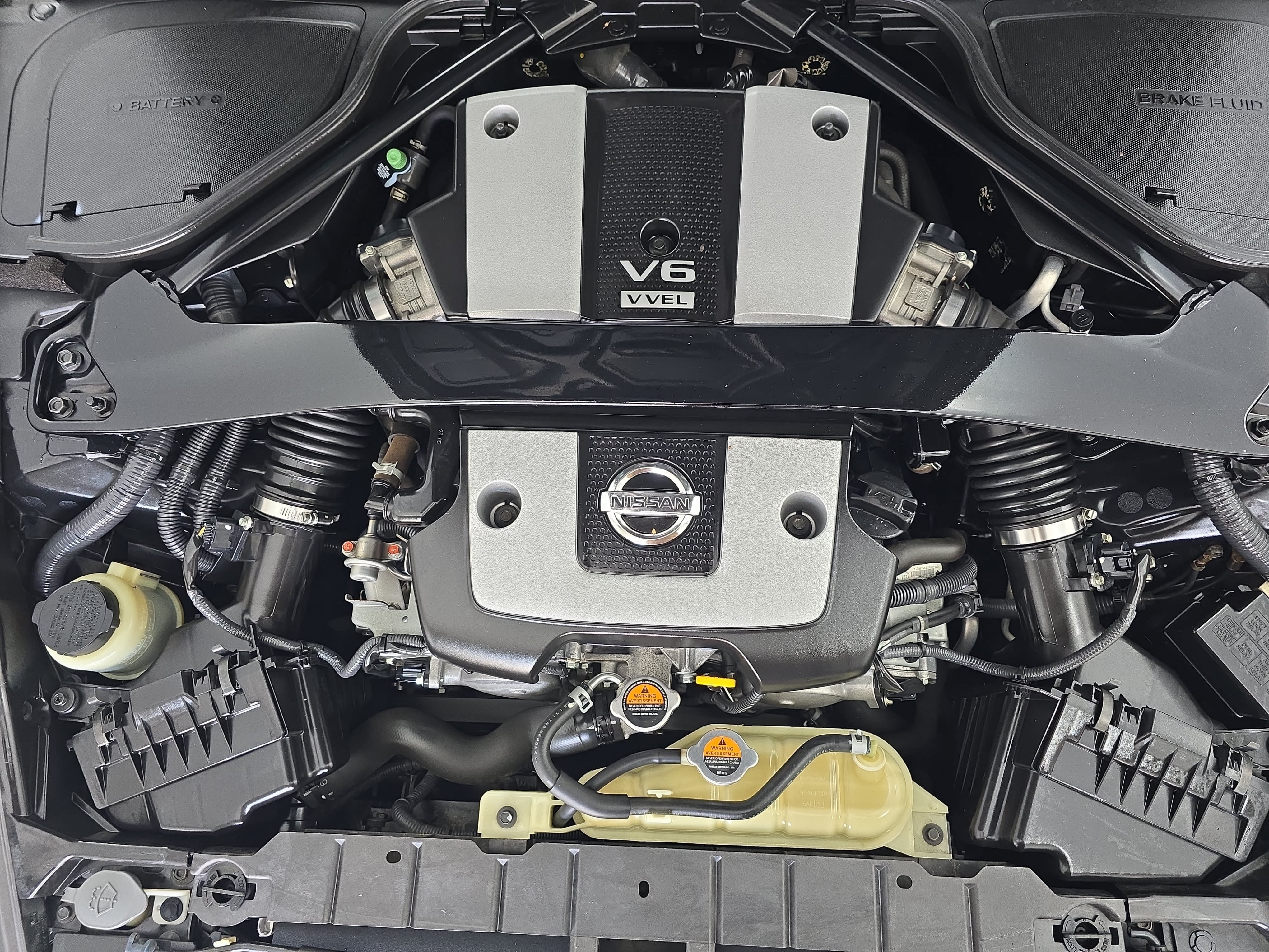 Used 2016 Nissan 370Z Coupe RWD image 26