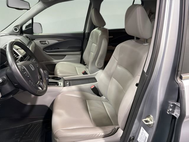 Used 2019 Honda Ridgeline RTL-T image 11