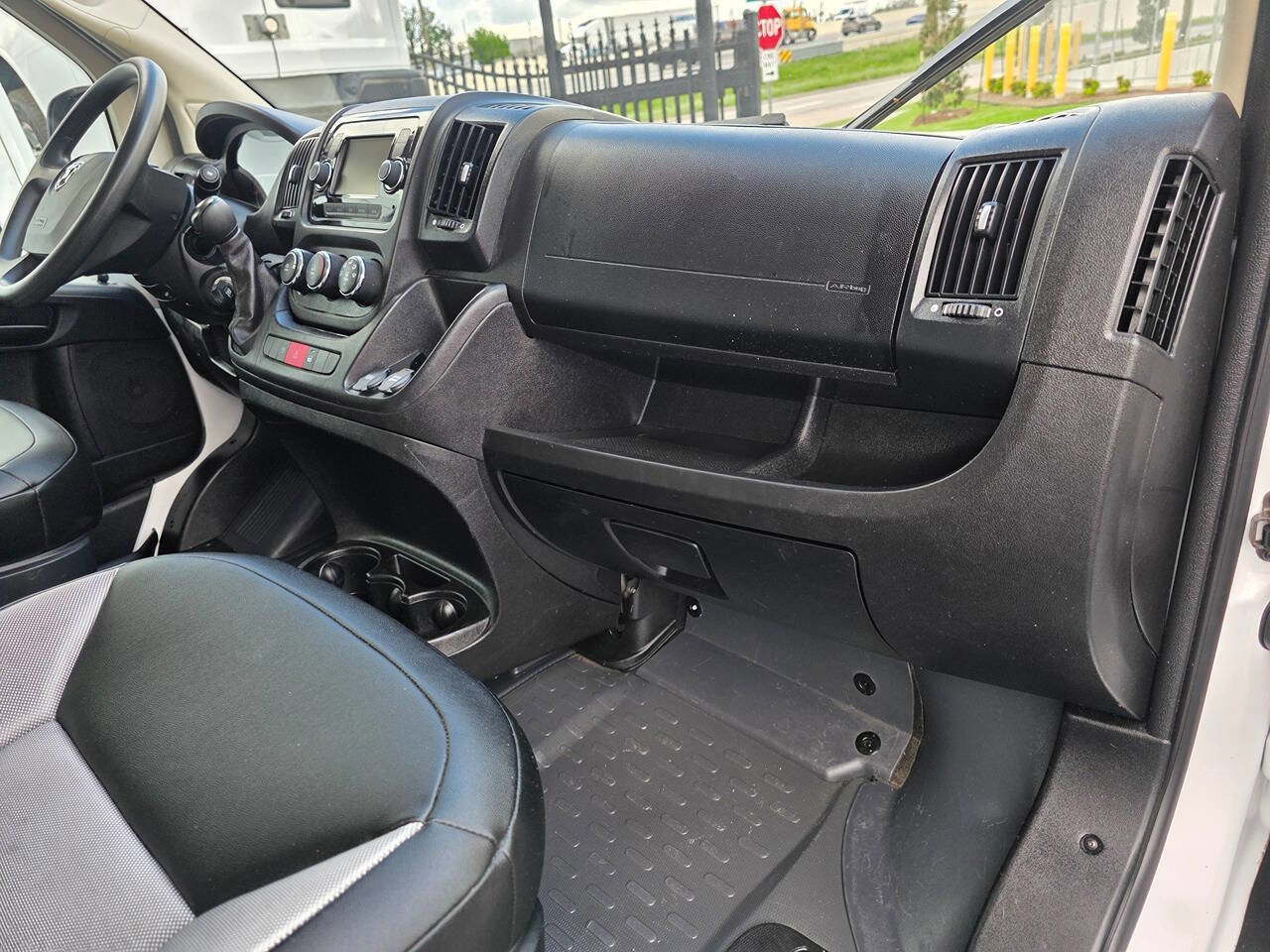 Used 2021 RAM ProMaster 1500 image 18