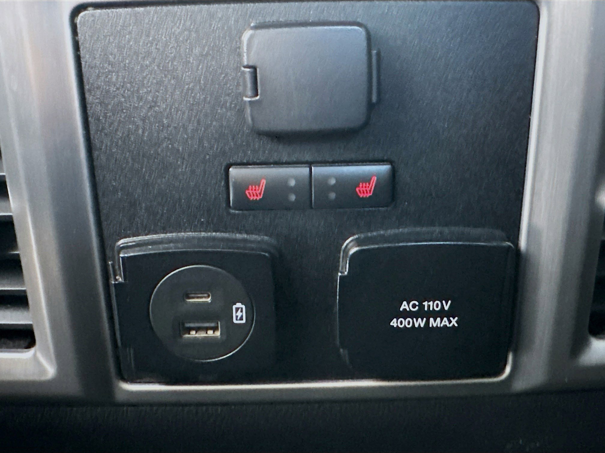 Used 2021 Ford F350 Platinum w/ FX4 Off-Road Package image 16