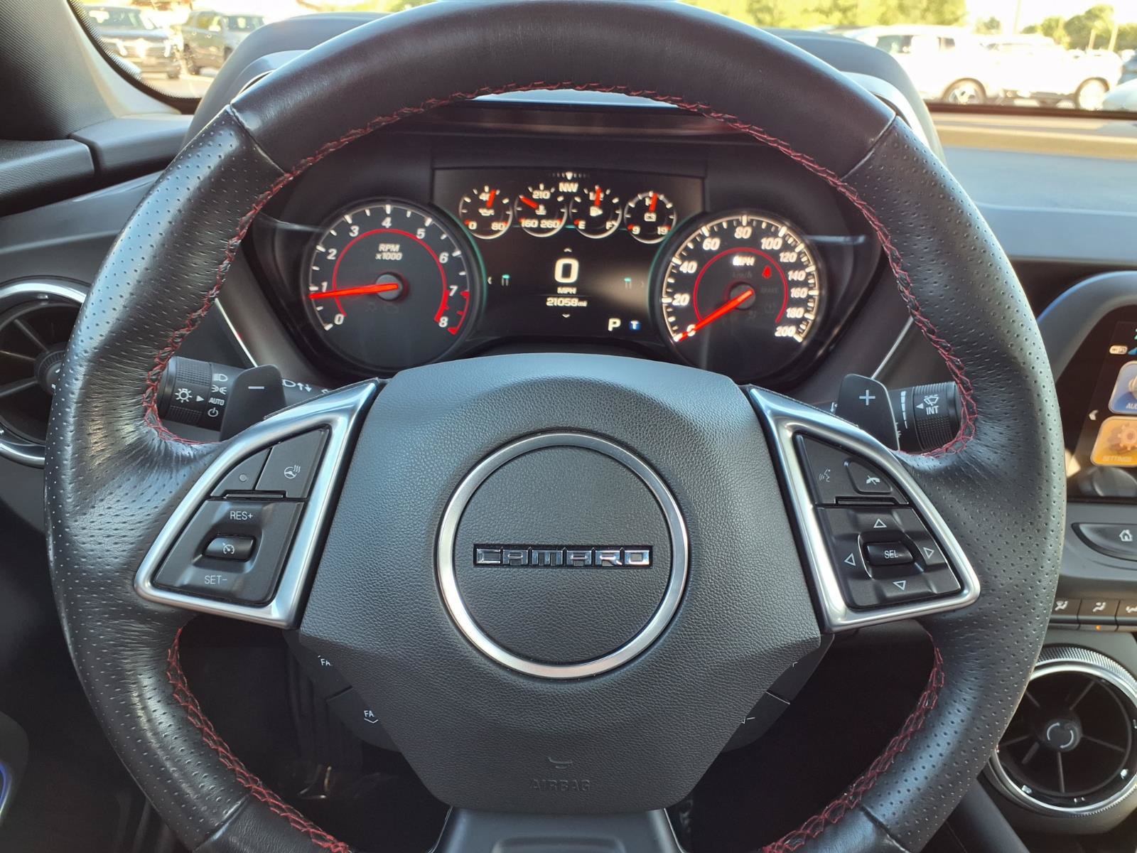 Used 2018 Chevrolet Camaro LT RWD image 12