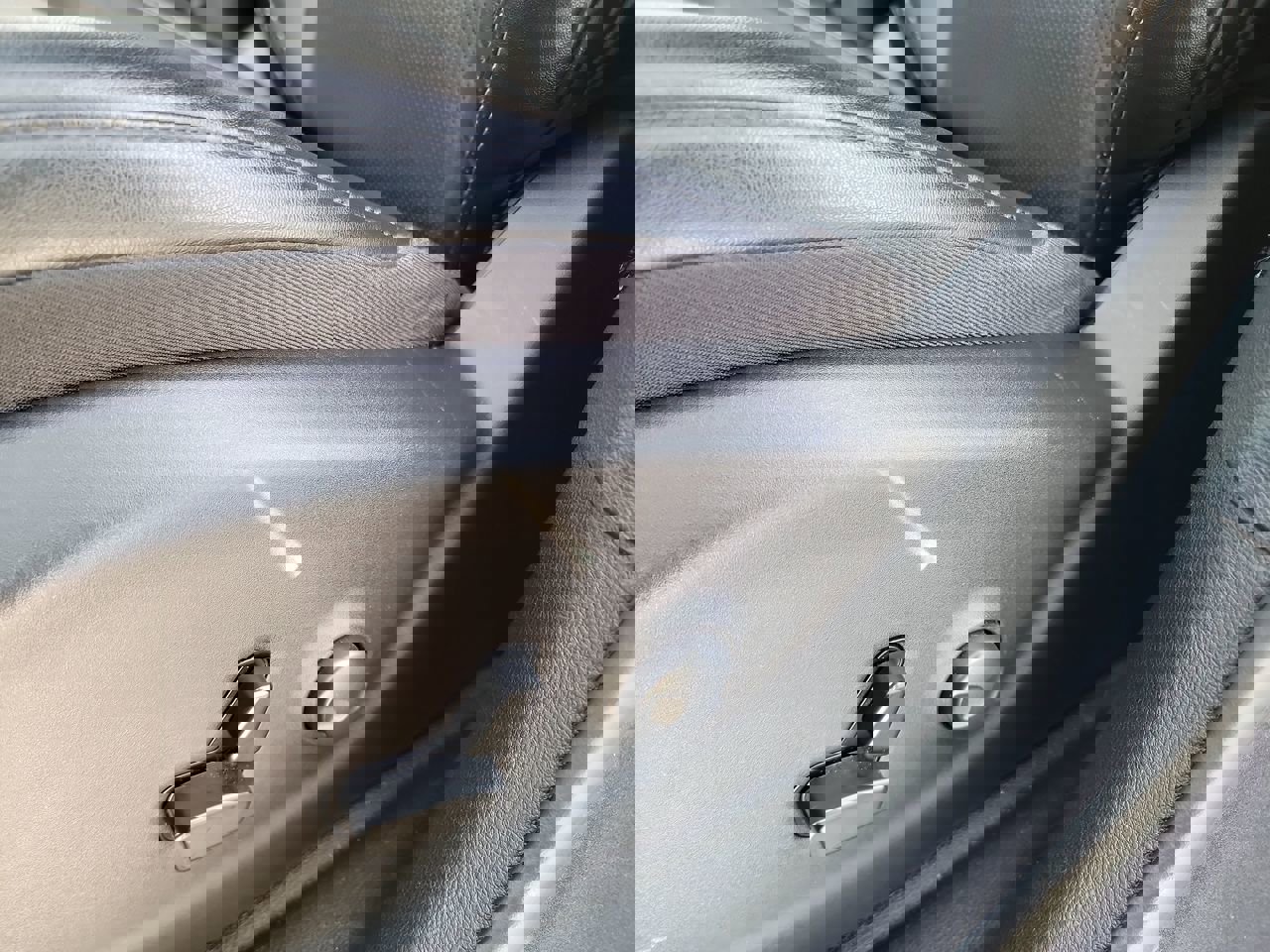 Used 2023 Jeep Cherokee Altitude Lux image 12