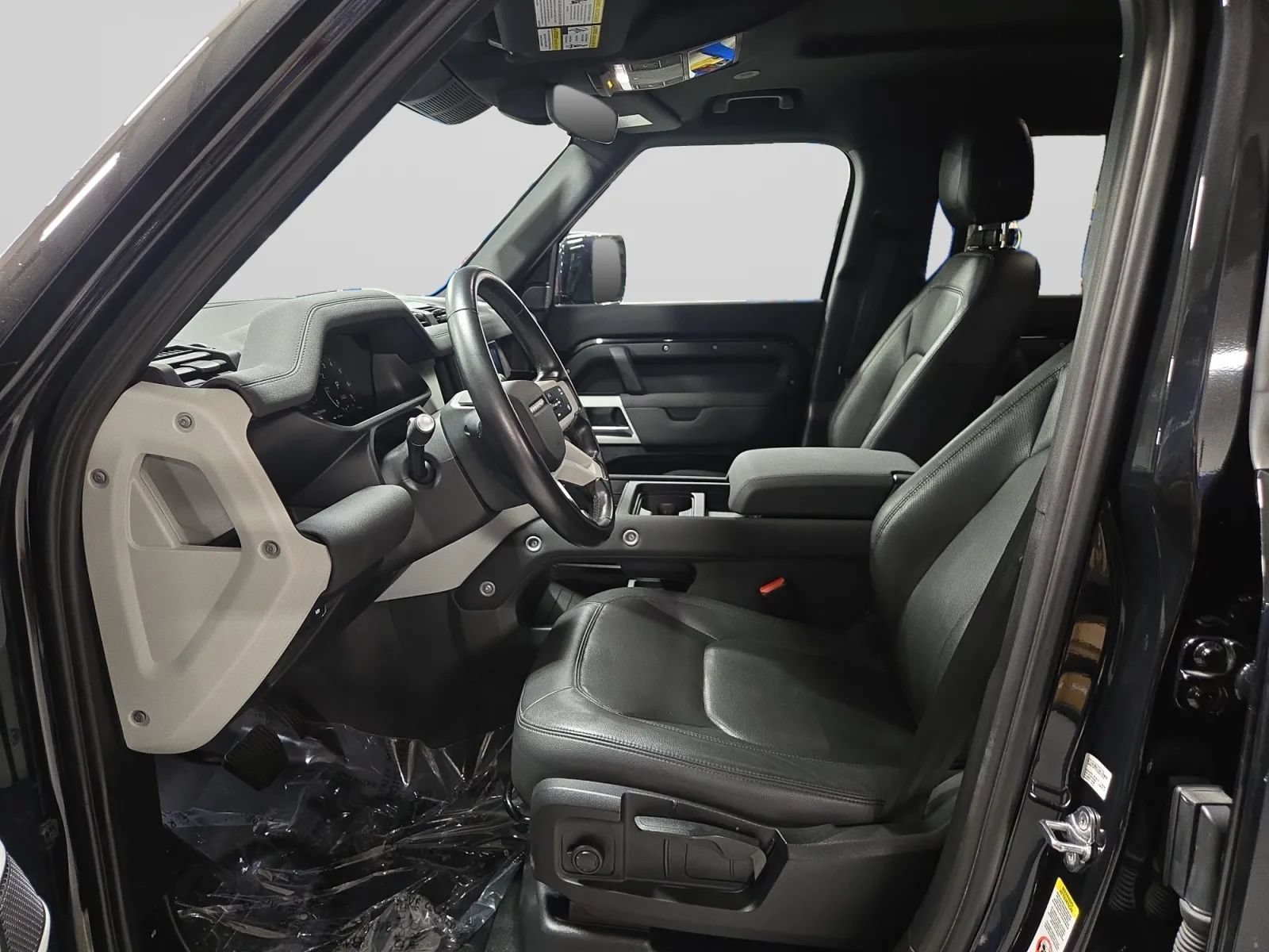 Used 2023 Land Rover Defender 110 S AWD/4WD image 16