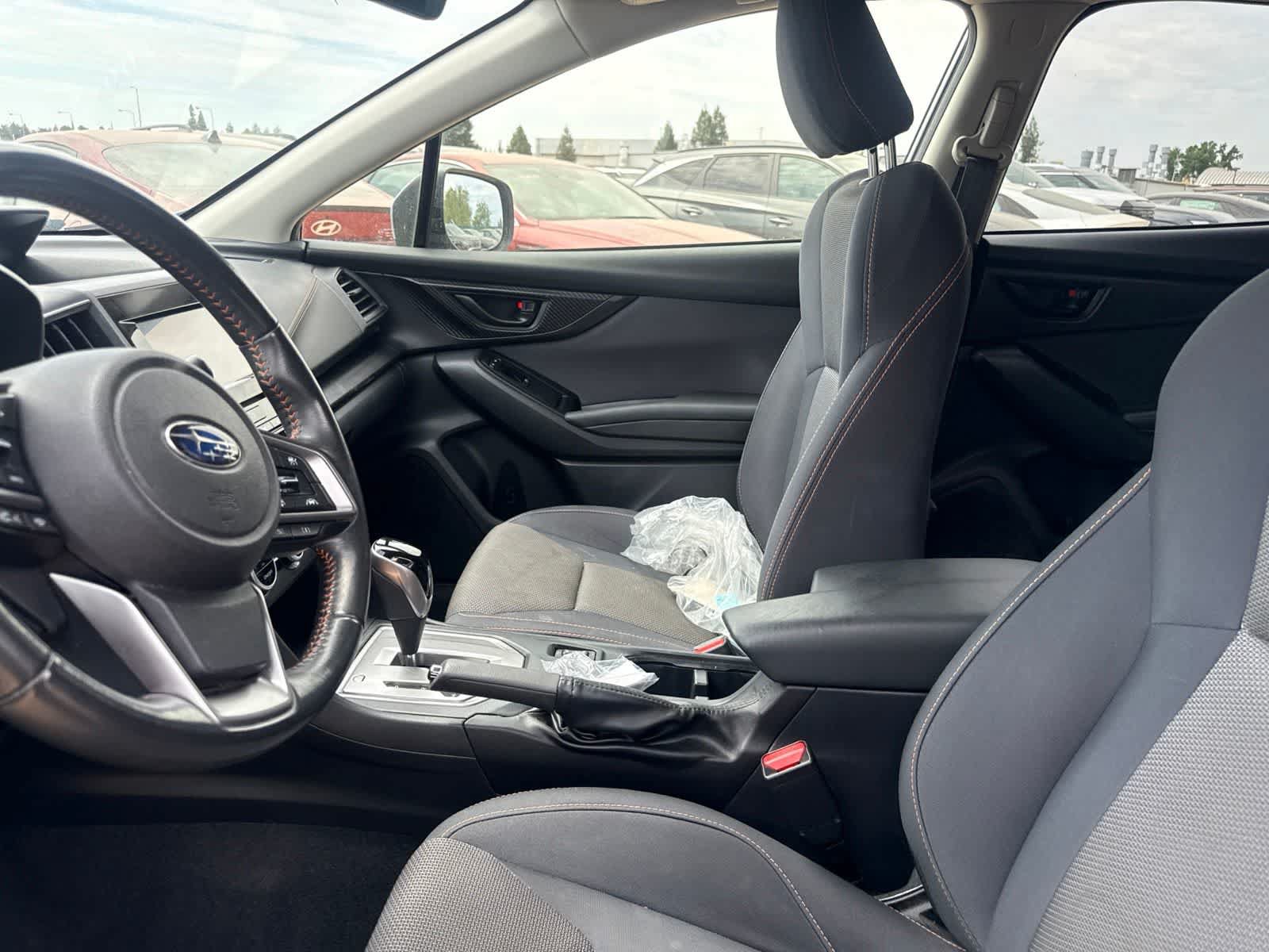 Used 2020 Subaru Crosstrek 2.0i Premium w/ Moonroof Package 2 AWD/4WD image 21