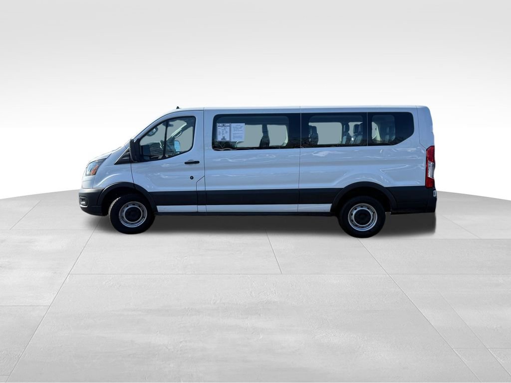 Used 2023 Ford Transit 350 XLT image 4