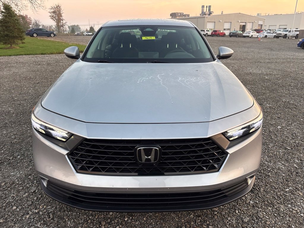 Used 2024 Honda Accord EX image 2