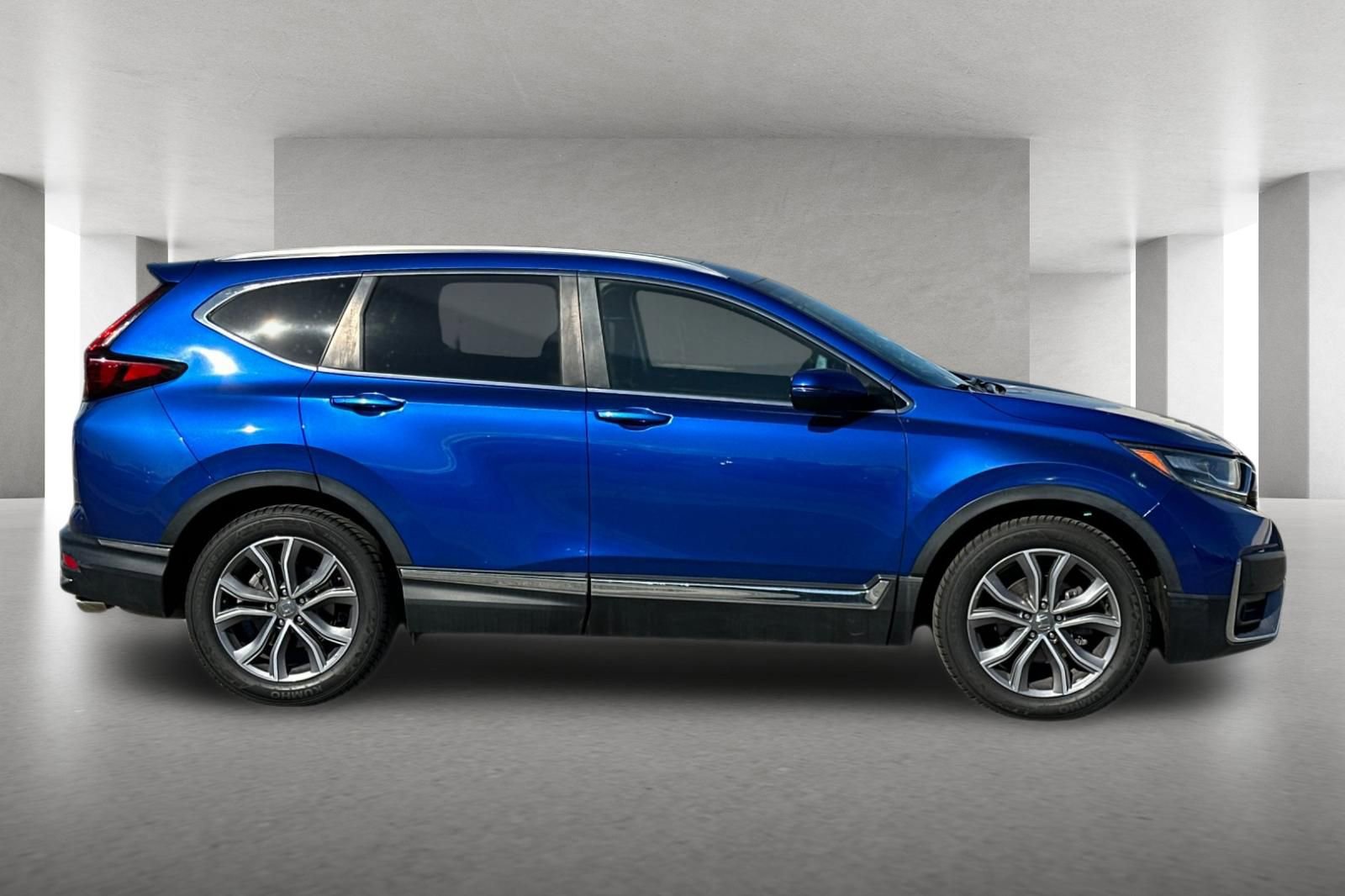 Used 2020 Honda CR-V Touring image 3