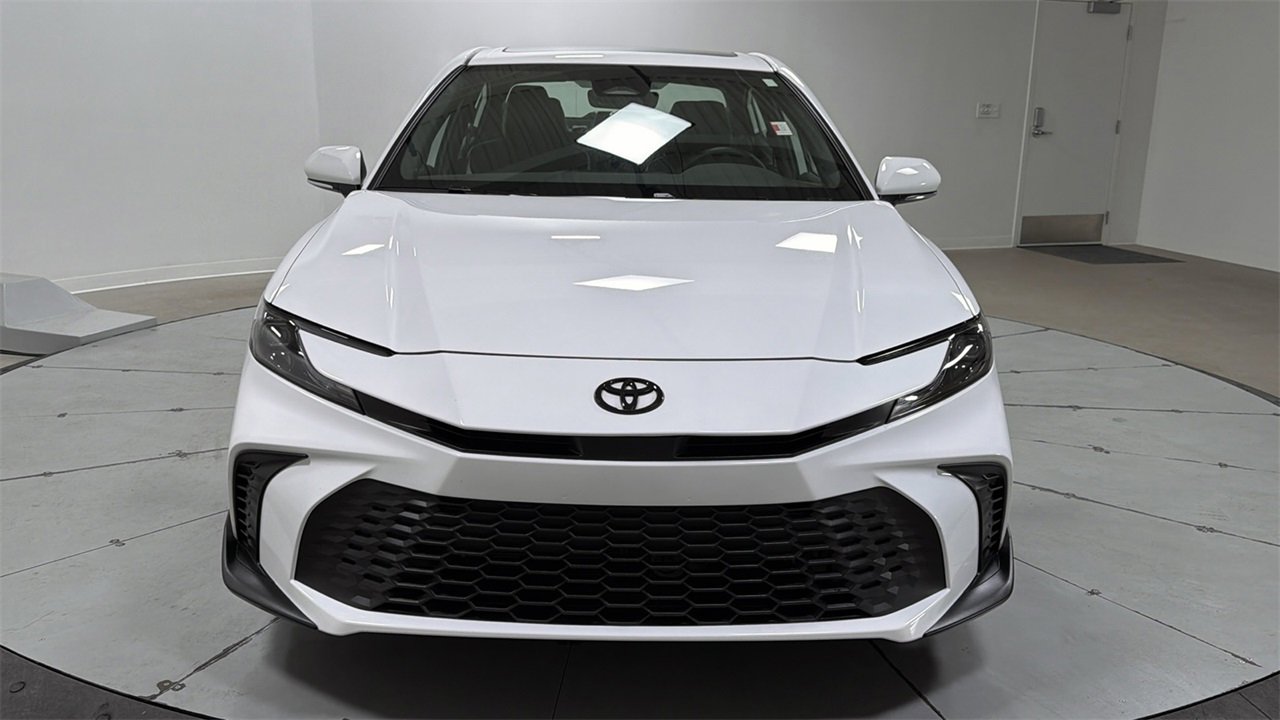 Used 2026 Toyota Camry SE w/ Multimedia Upgrade Package image 2