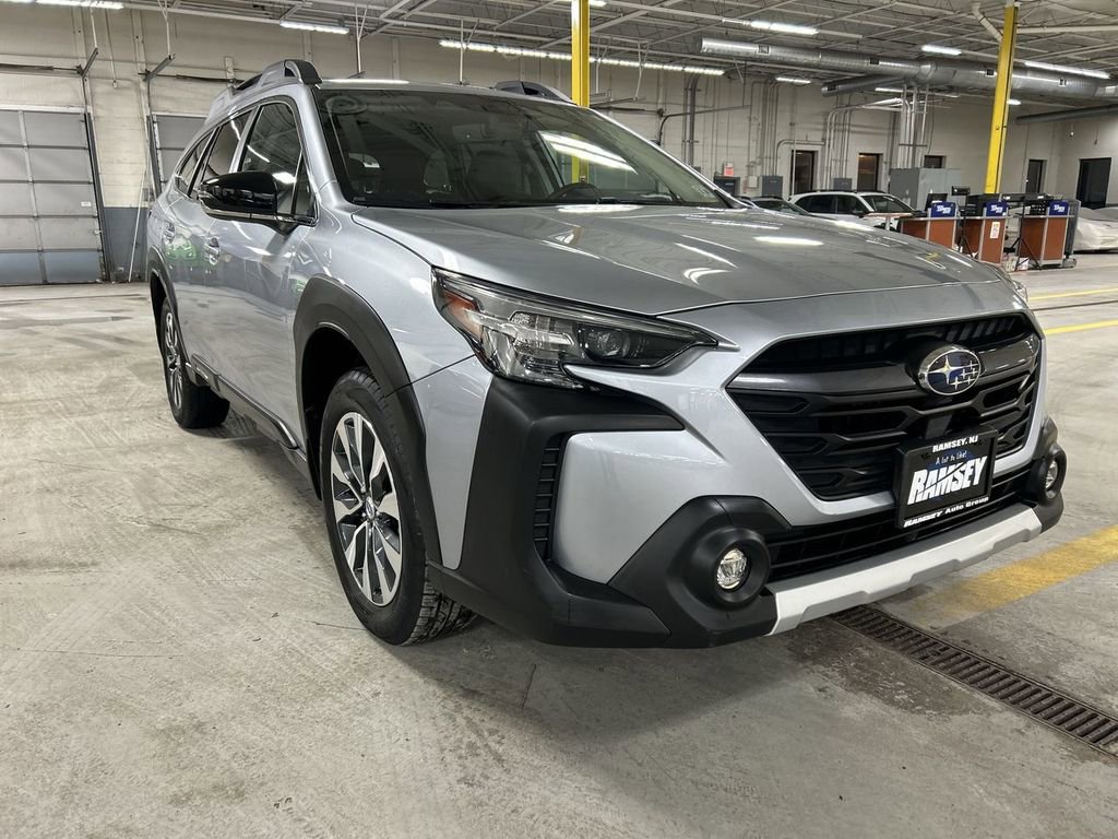 Certified 2023 Subaru Outback Limited image 2