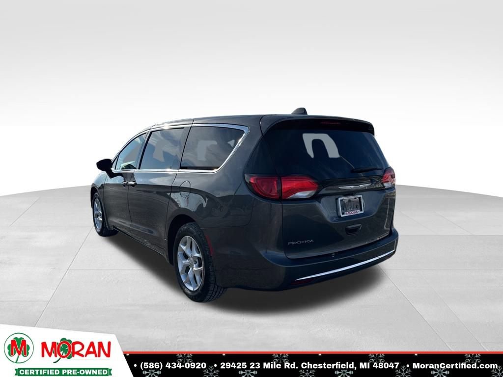 Used 2017 Chrysler Pacifica Touring Plus w/ Tire & Wheel Group image 3