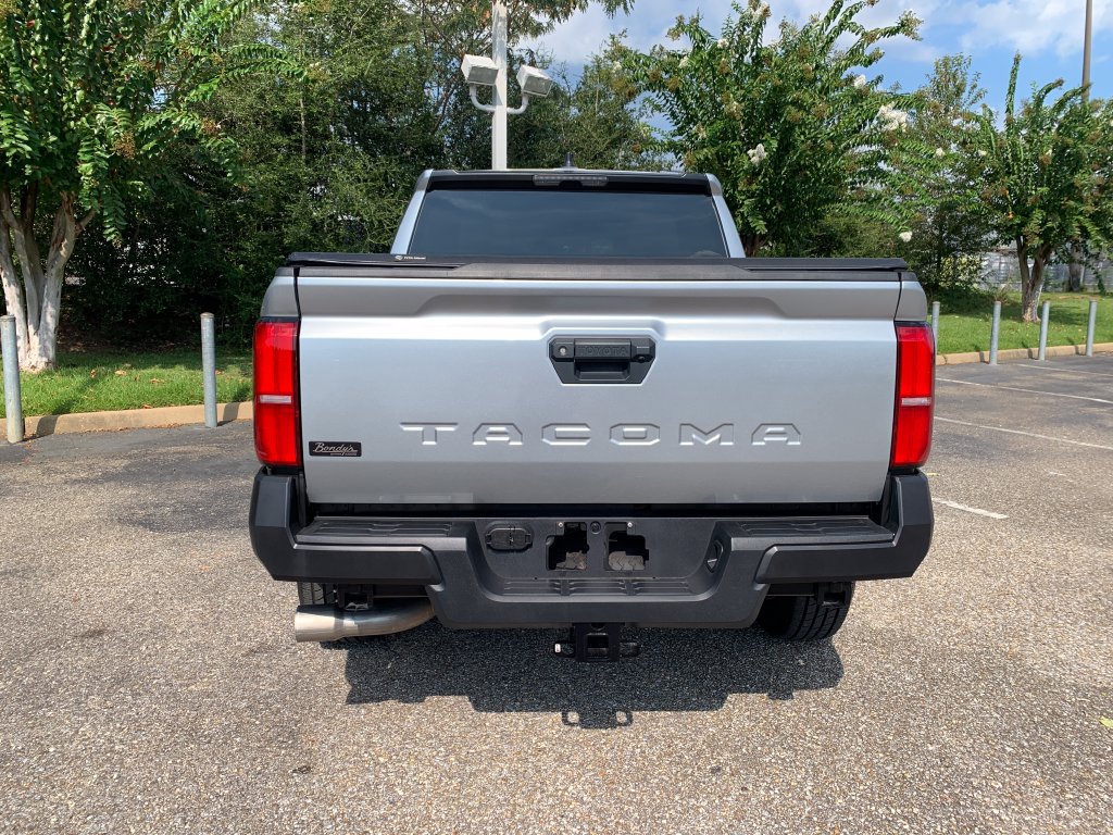 Used 2024 Toyota Tacoma SR RWD image 6