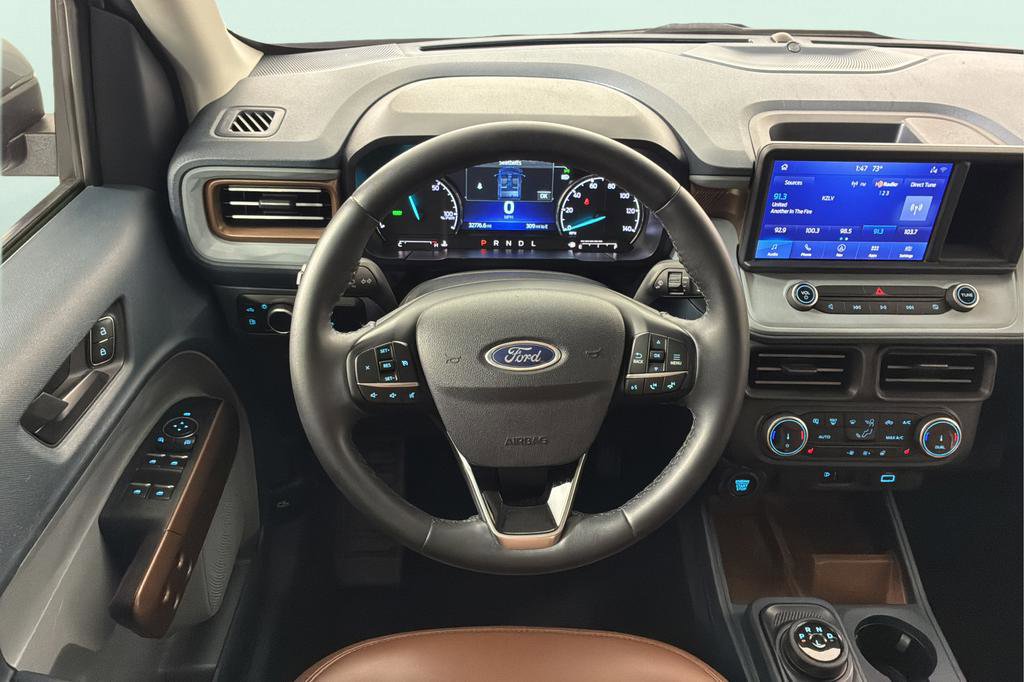 Used 2023 Ford Maverick Lariat w/ Lariat Luxury Package image 17