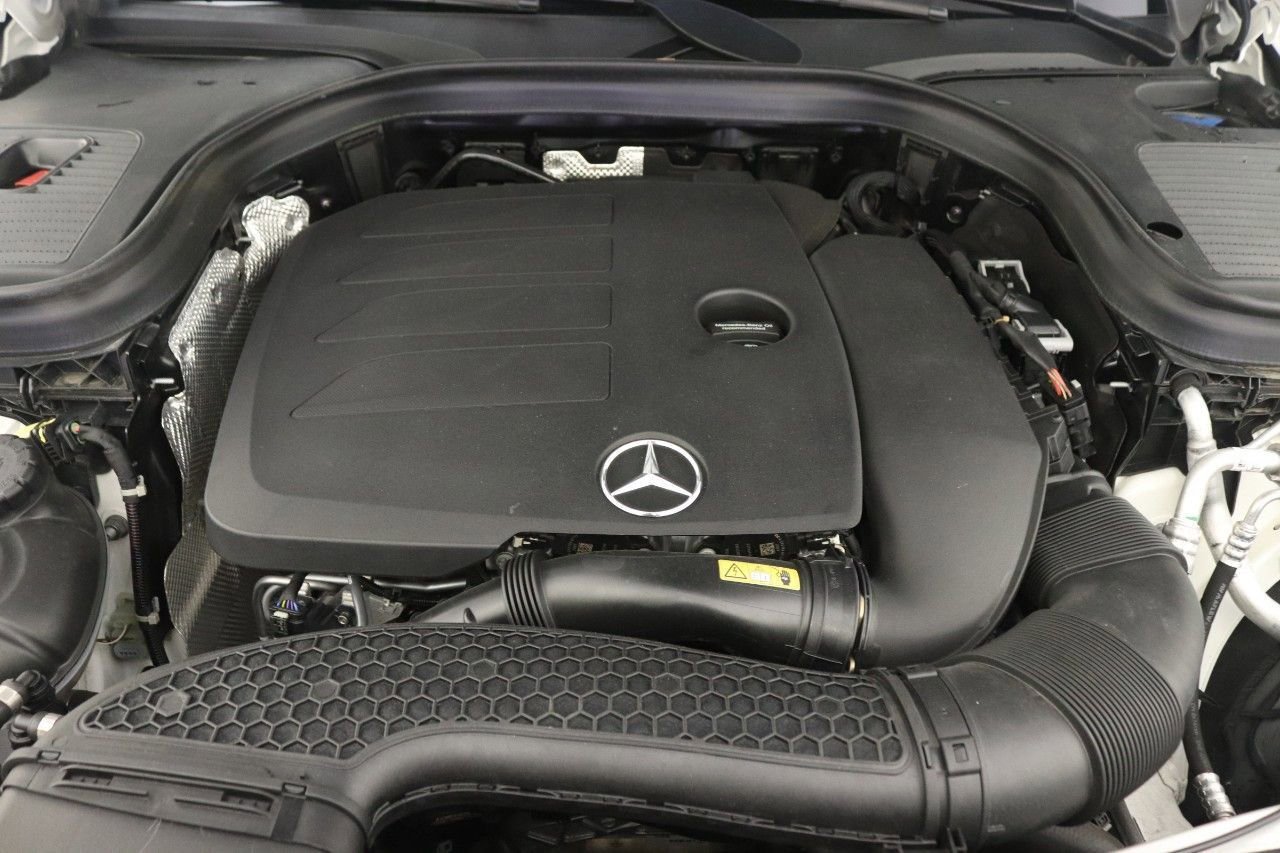 Certified 2022 Mercedes-Benz GLC 300 image 26