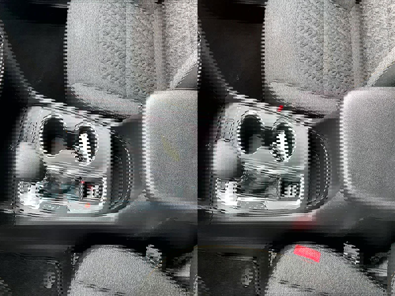 Used 2023 Chevrolet Equinox LT image 18