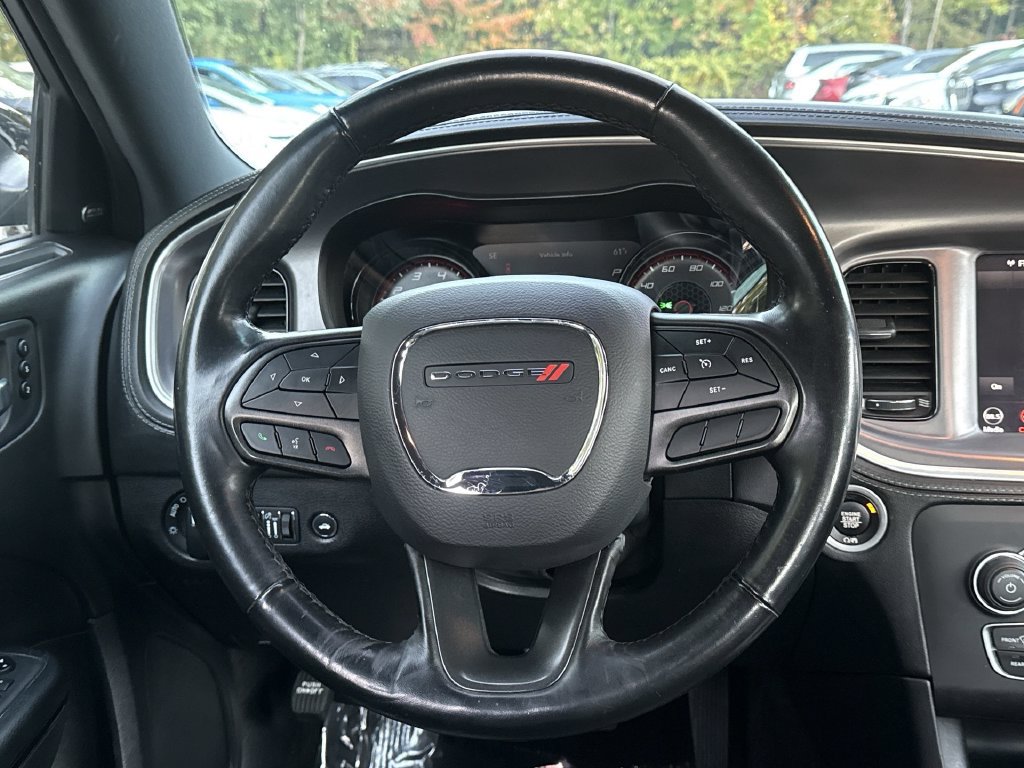 Used 2020 Dodge Charger SXT w/ Plus Group RWD image 11