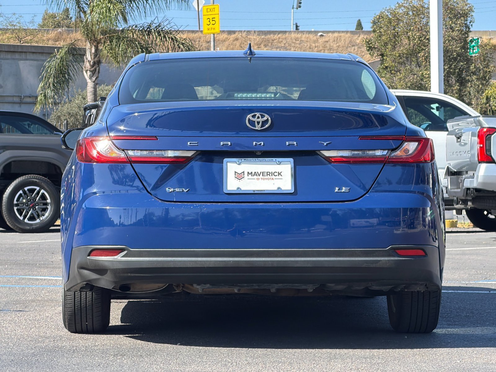 Used 2025 Toyota Camry LE FWD image 4