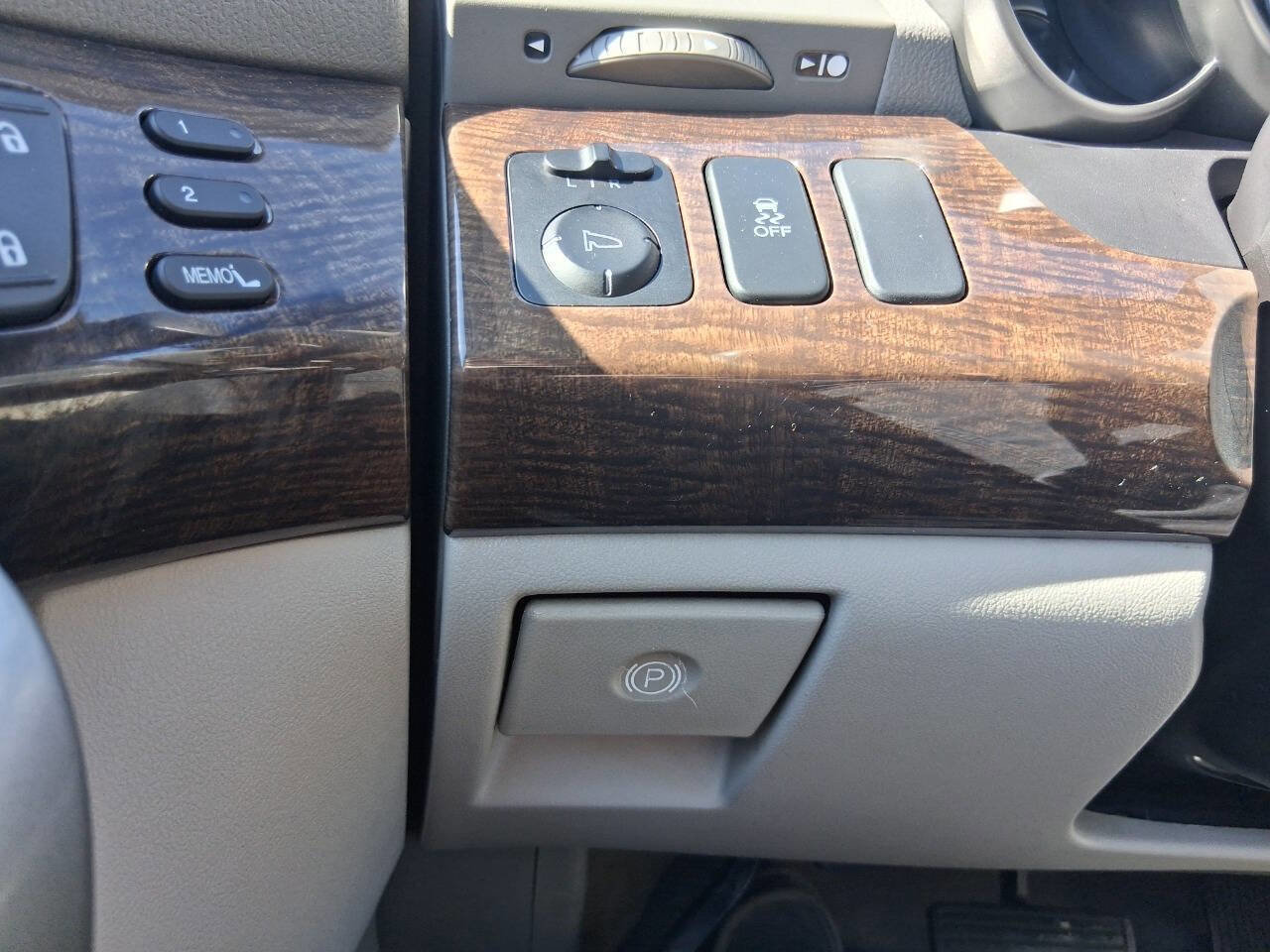 Used 2011 Acura MDX w/ Technology Package image 32