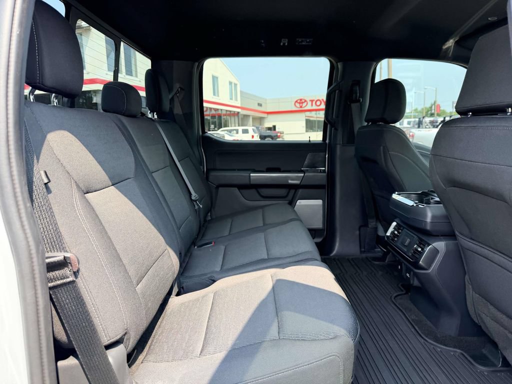 Used 2022 Ford F150 XLT w/ Equipment Group 302A High AWD/4WD image 15