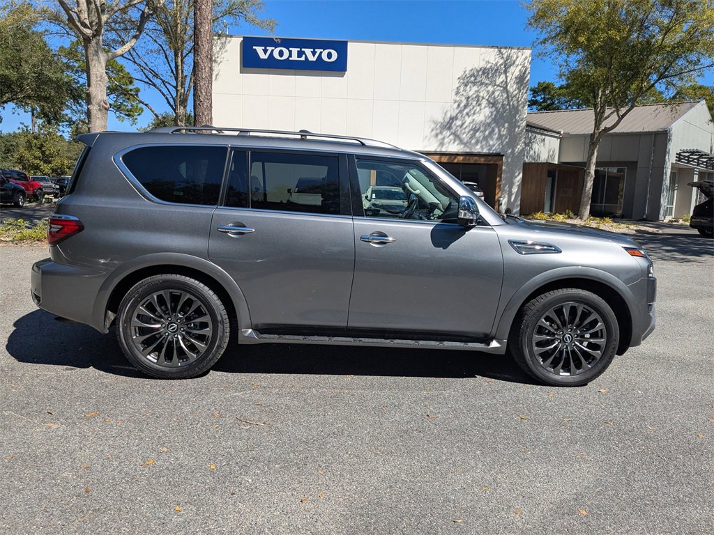 Used 2023 Nissan Armada Platinum w/ Cargo Package image 3
