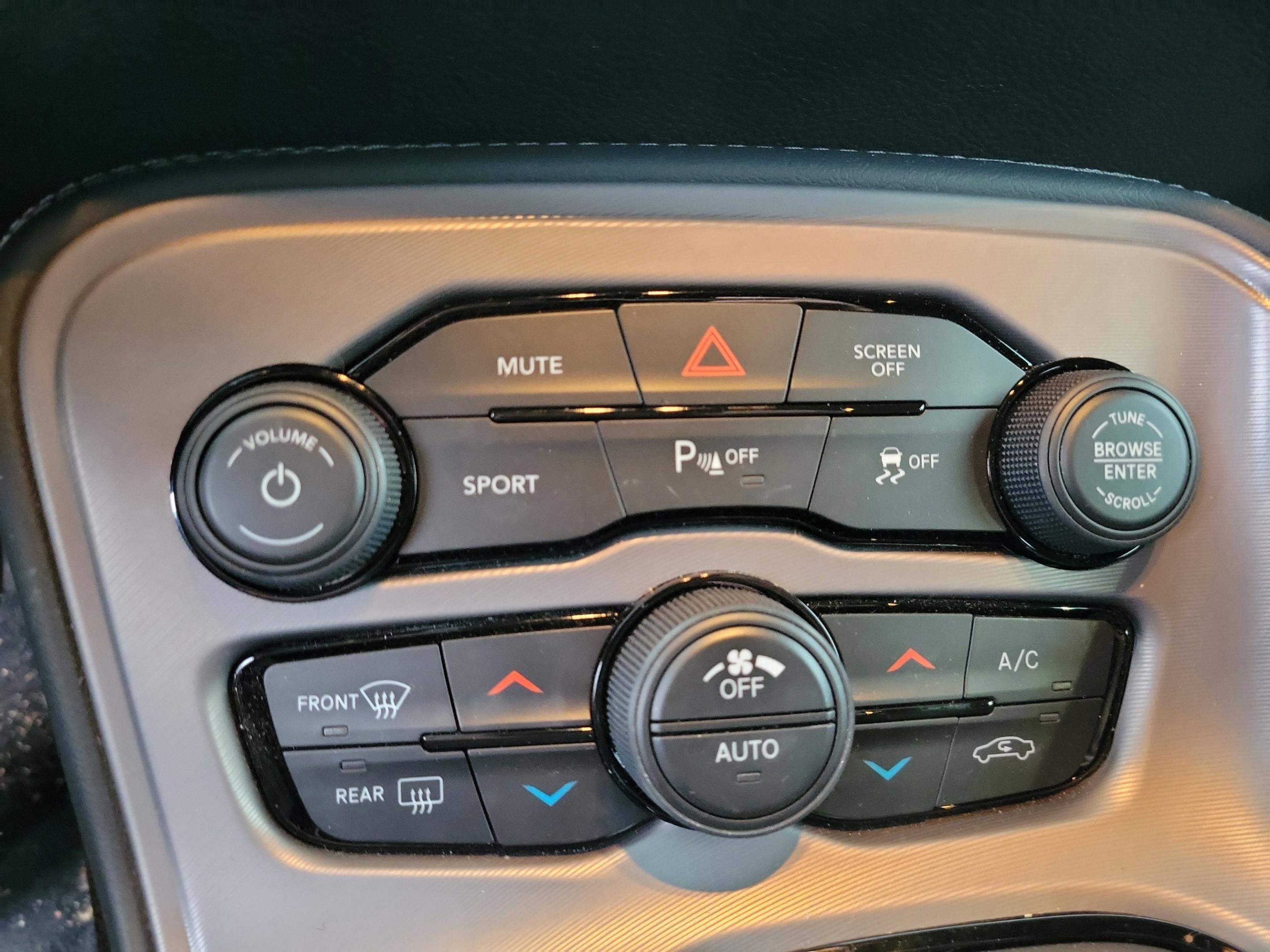 Used 2023 Dodge Challenger GT image 21