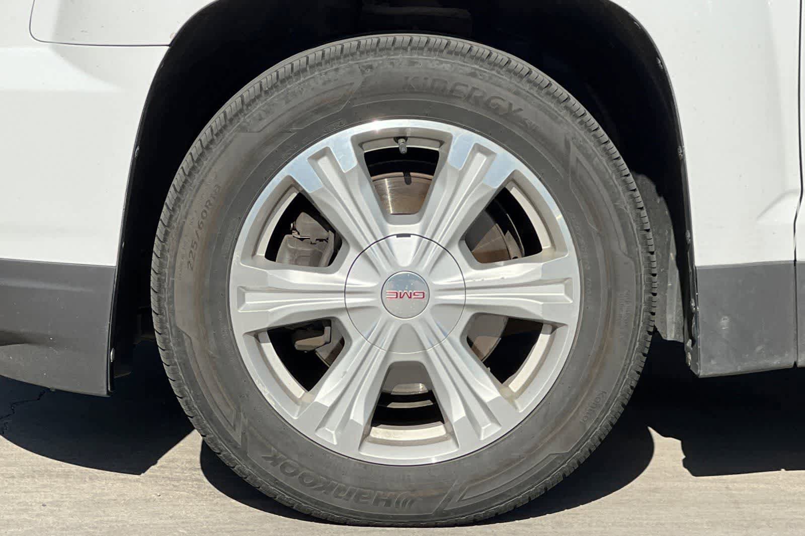 Used 2017 GMC Terrain SLT w/ Open Road Package FWD image 12