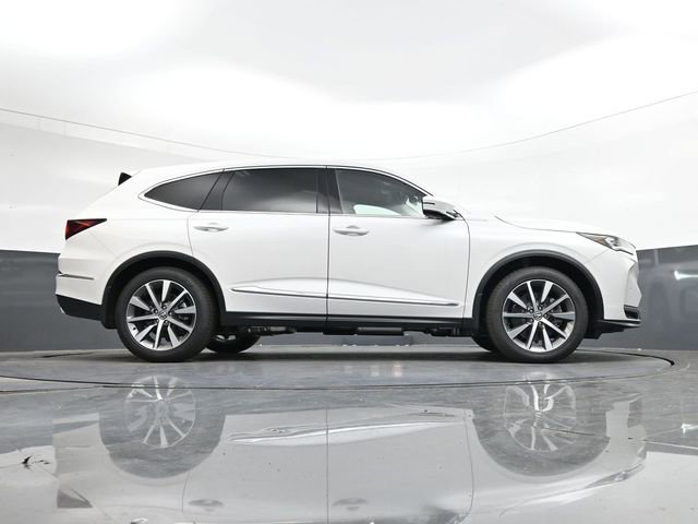 Used 2025 Acura MDX w/ Technology Package image 30