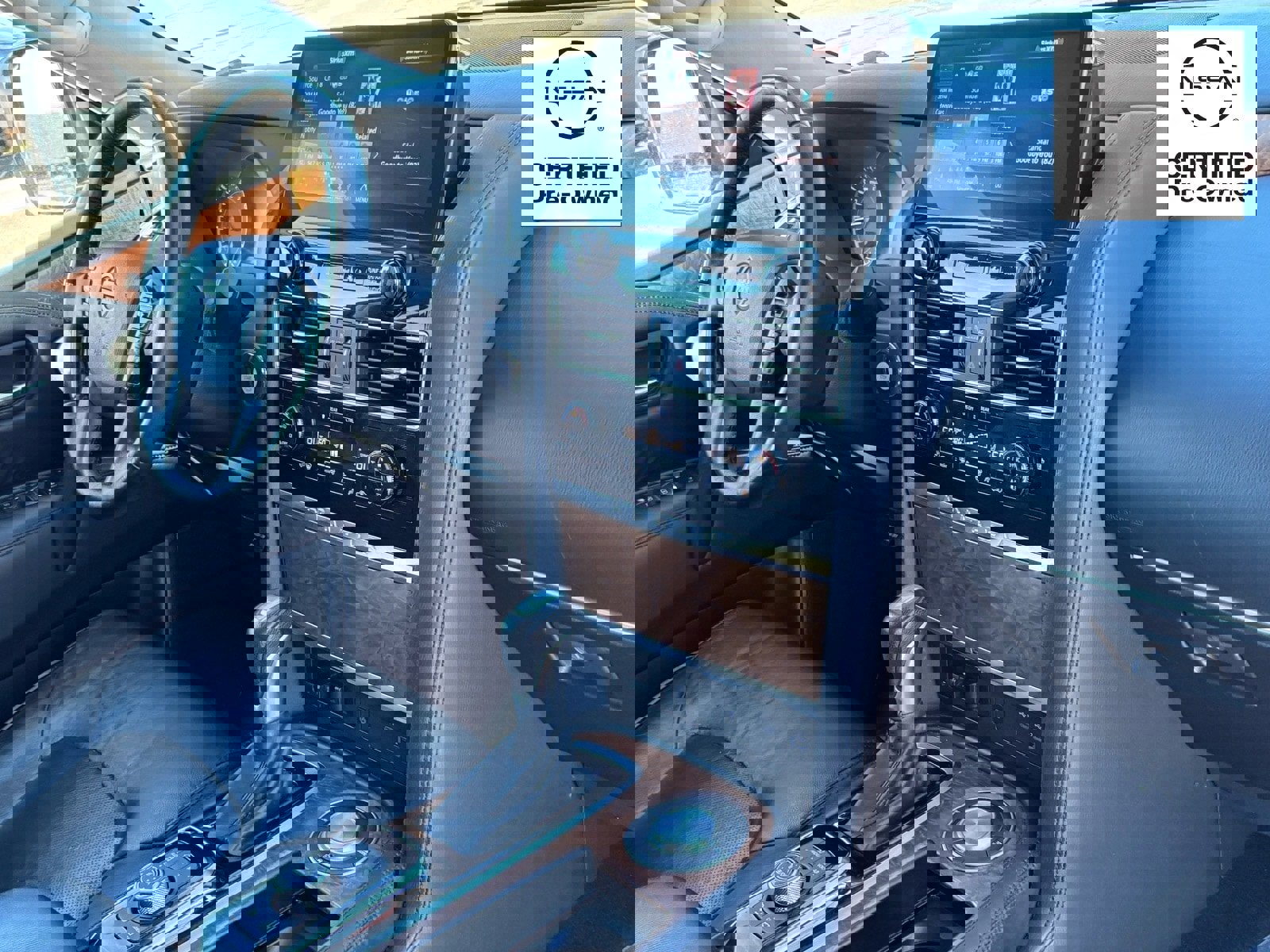 Certified 2023 Nissan Armada SL image 12