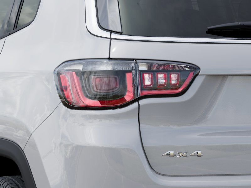 New 2026 Jeep Compass Limited image 9