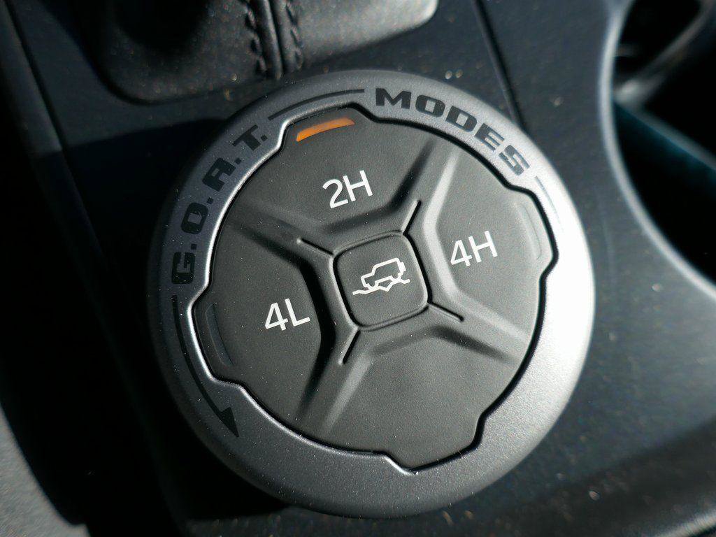 New 2025 Ford Bronco Outer Banks image 17