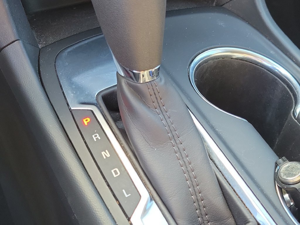 Used 2020 Chevrolet Equinox LT FWD image 30