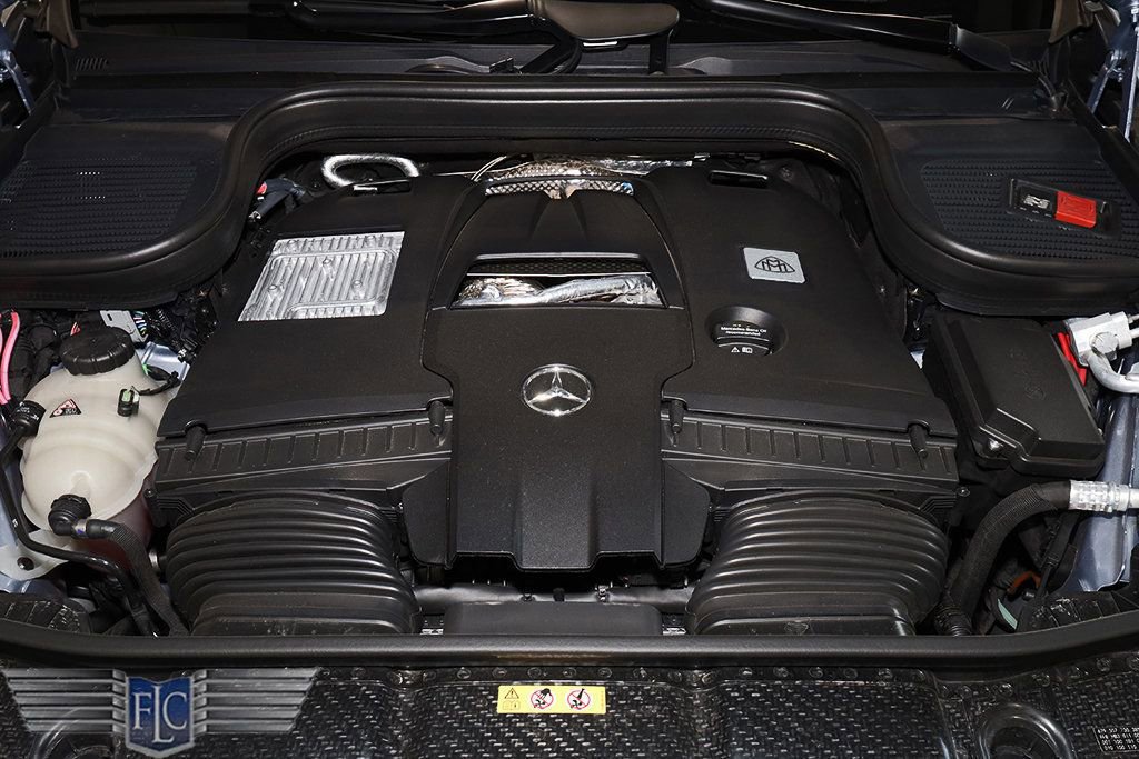 Used 2025 Mercedes-Benz Maybach GLS 600 4MATIC image 47