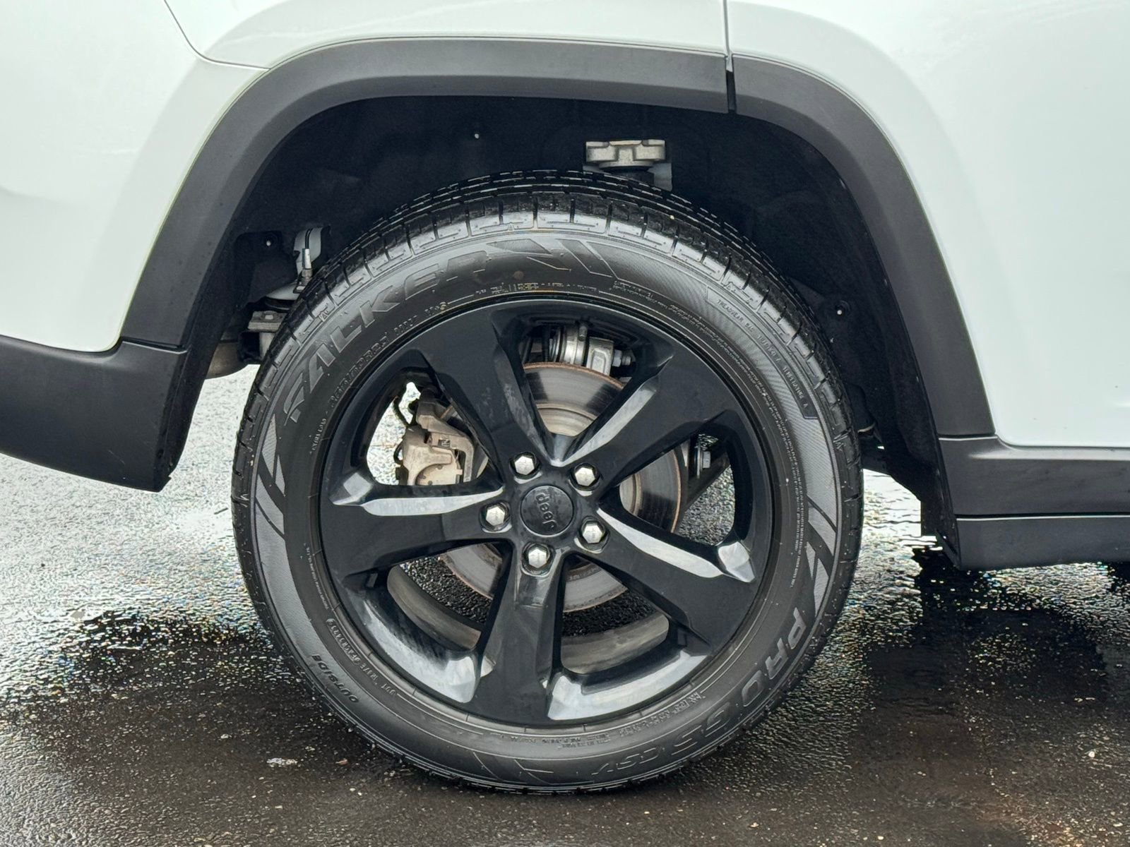 Used 2023 Jeep Grand Cherokee Altitude image 53