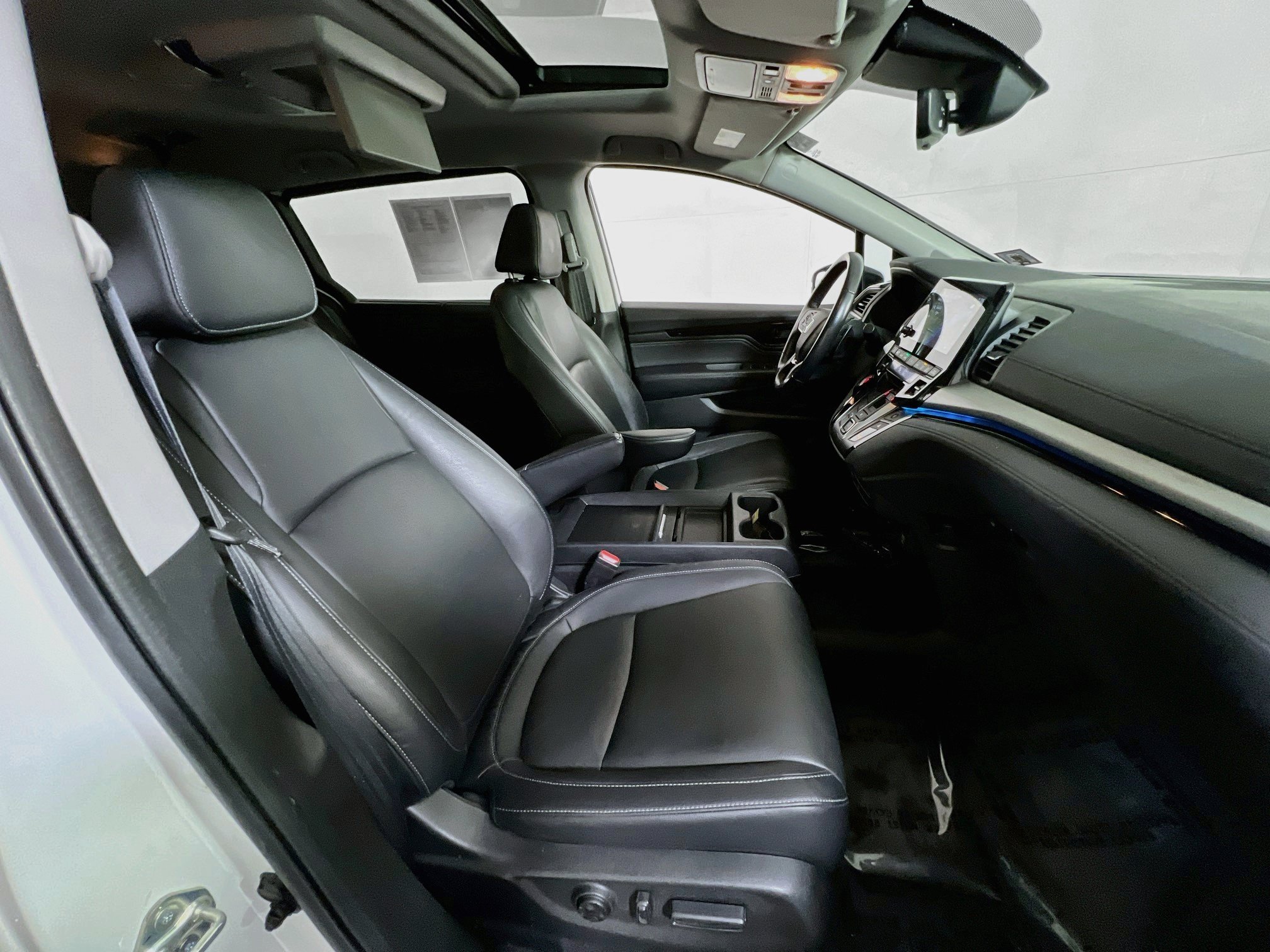 Used 2021 Honda Odyssey Touring image 31