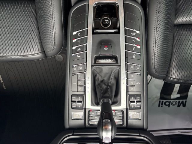 Used 2021 Porsche Macan GTS image 19